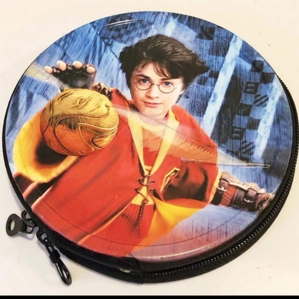 Harry Potter & the Golden Finch & Hogwarts Crest 3D Tin CD Disk Case Y2K Vintage